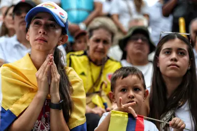 Colombian presidential candidate fighting for life after assassination bid